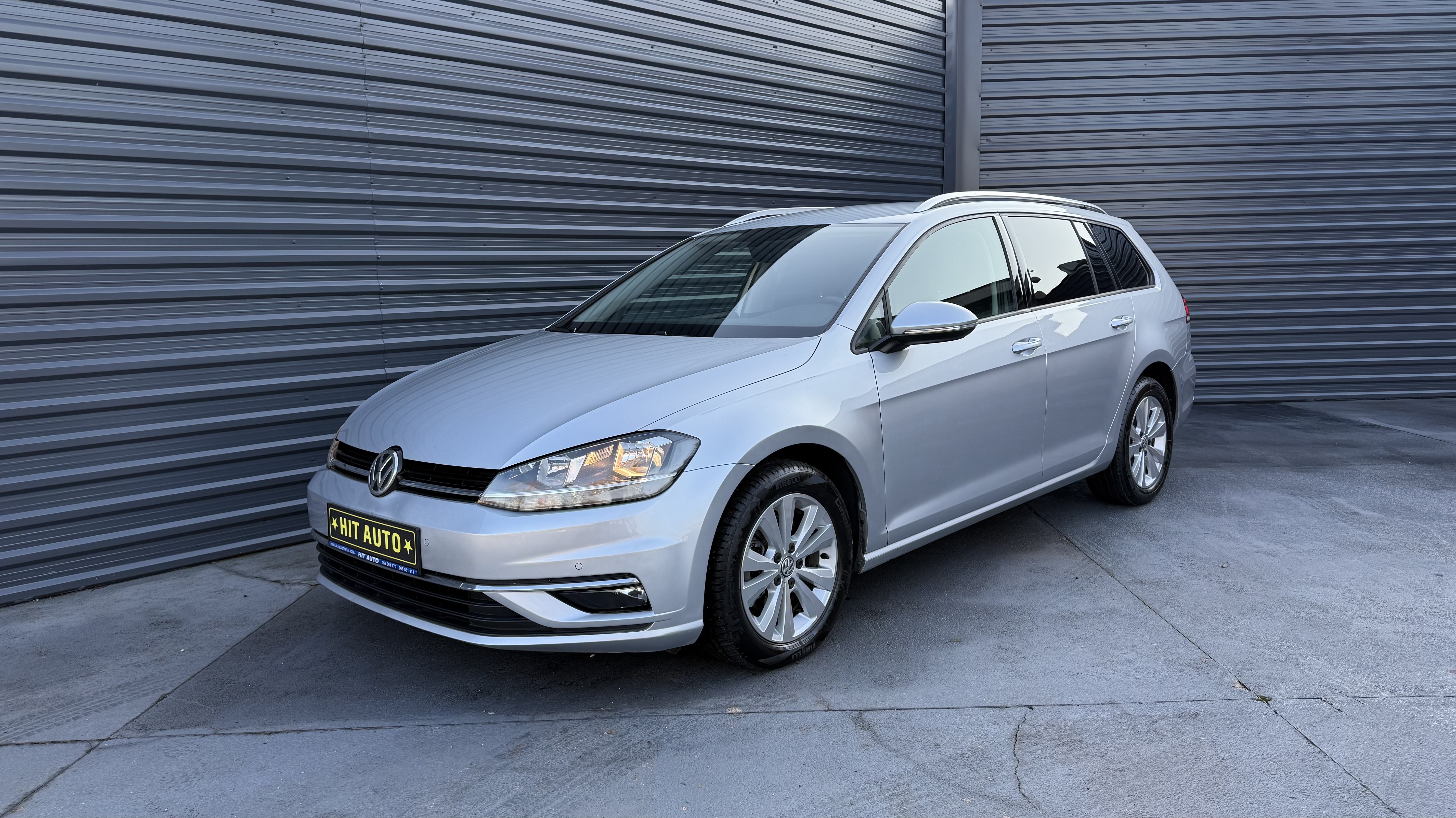 #auto alt preko naziva slike